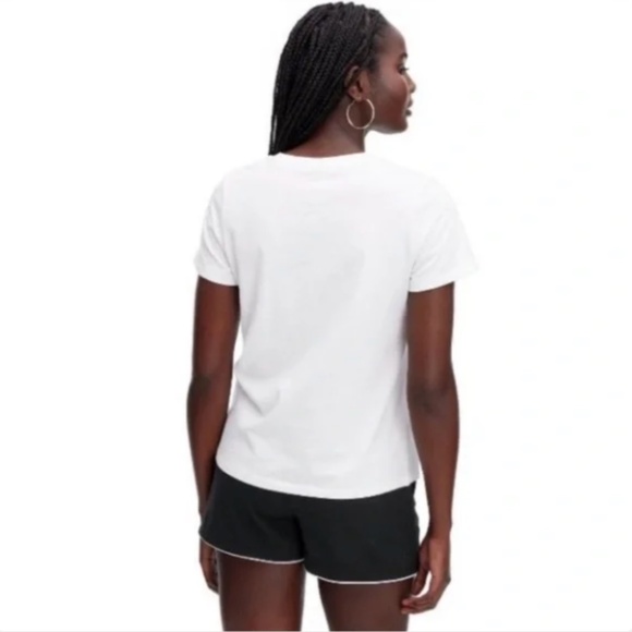 NWOT Limited Edition DVF for Target Iconic Red Lip Graphic T-Shirt – Small - Picture 3 of 10